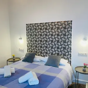  Apartamento Patio De Barberos España